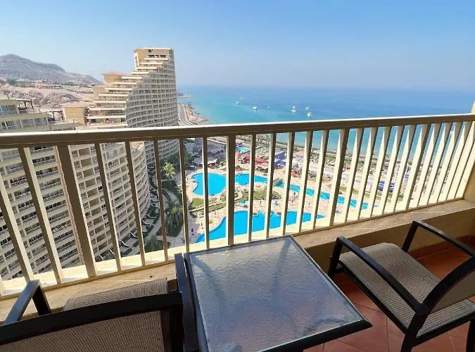 Penthouse 5 Bedrooms At Porto Sokna Pyramids Family Only شقة