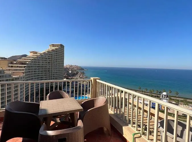 Penthouse 5 Bedrooms At Porto Sokna Pyramids Family Only