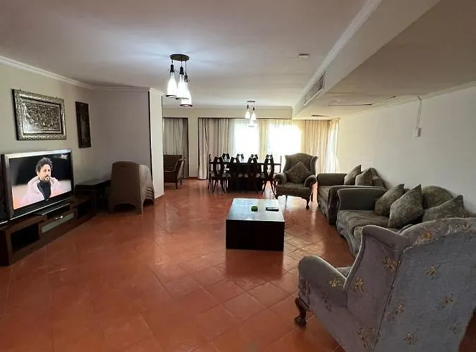 Penthouse 5 Bedrooms At Porto Sokna Pyramids Family Only شقة عين السخنة